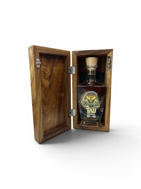 Tau Tequila Extra Añejo-XA 750ml